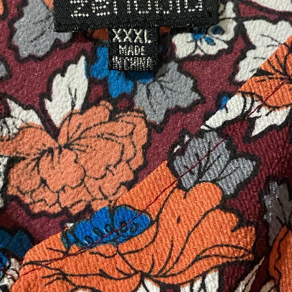 Off Shoulder Blouse - Picture 3 of 3